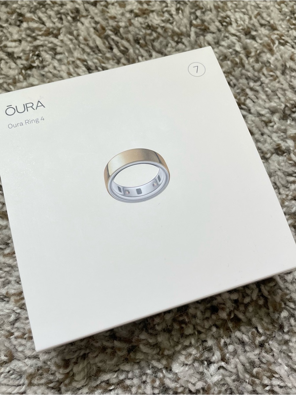 Oura Ring 4 – Gold Size 7